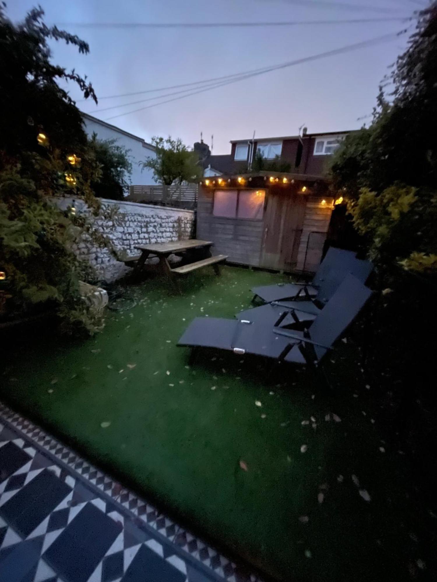 Villa The Palms Brighton Exterior foto